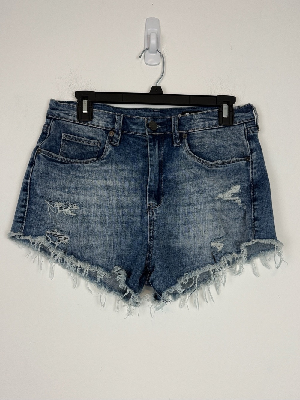 Blank NYC The Lenox High Rise Distressed Frayed Hem Denim/Jean Shorts. Size 28
